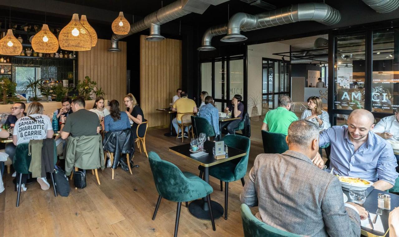 Aparthotel Coloft Lesquin Zewnętrze zdjęcie